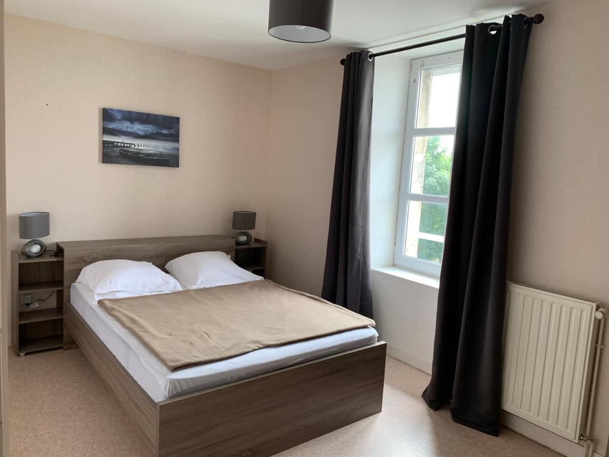 Auberge De La Tour Freycenet-la-Tour ภายนอก รูปภาพ